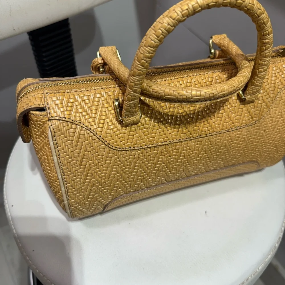 Brahmin vintage Claire Woven Tan Satchel - Picture 2 of 4